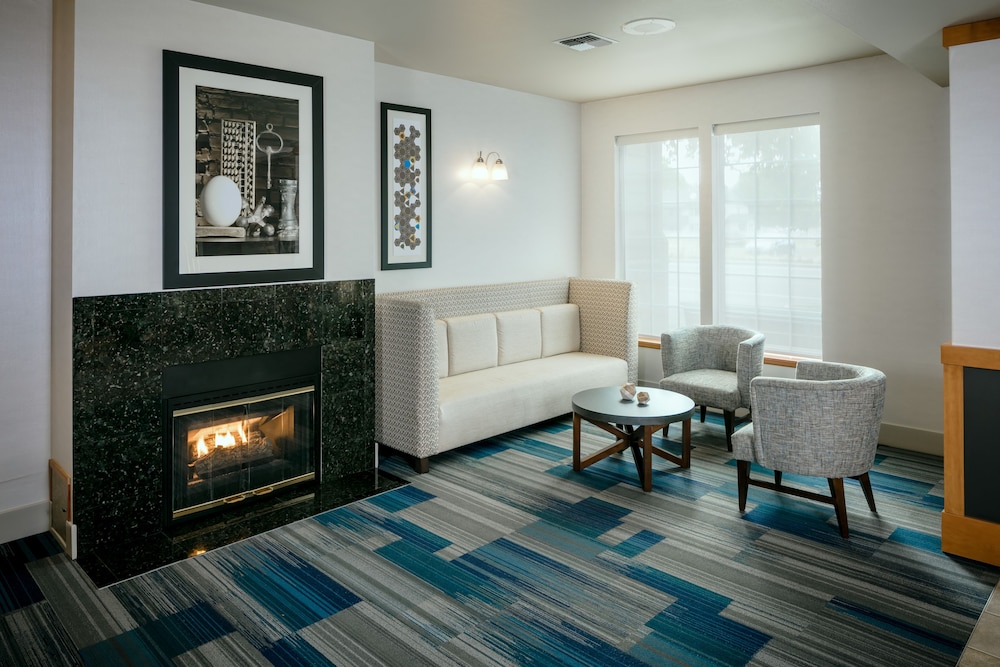 Holiday Inn Express Corvallis On the River an IHG Hotel - photo 2