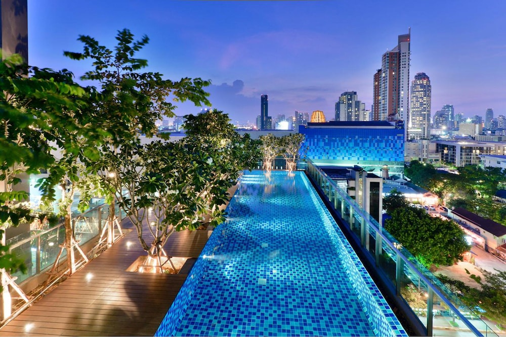 Civic Horizon Hotel & Residence — 4-Star Luxury Hotel in Bangkok, Thailand