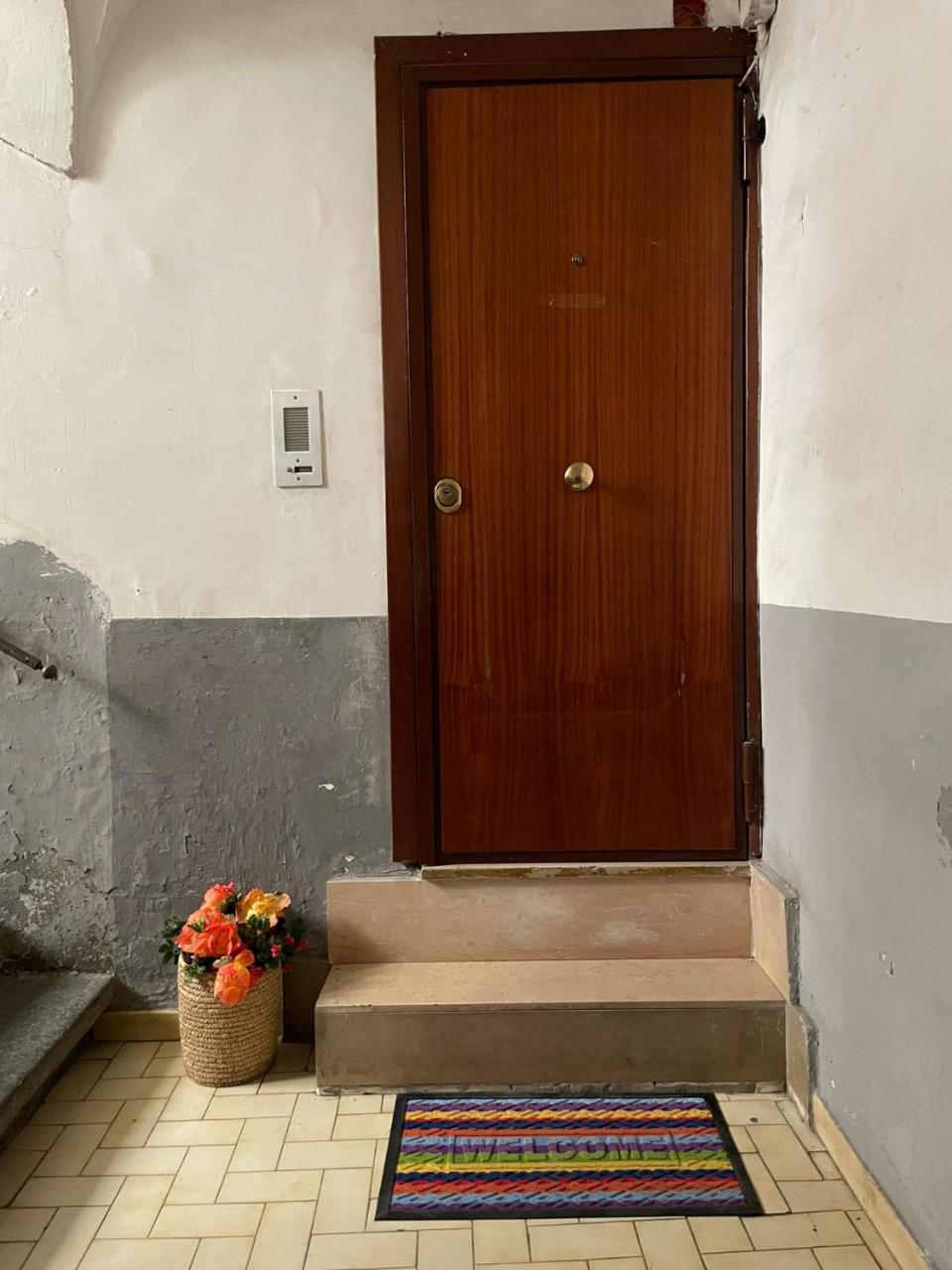 Colorful House — 4-Star Luxury Hotel in Naples, Italy