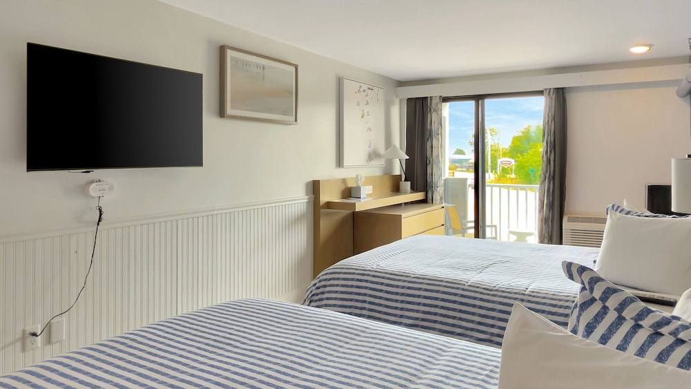 Harborline Hotel - photo 7