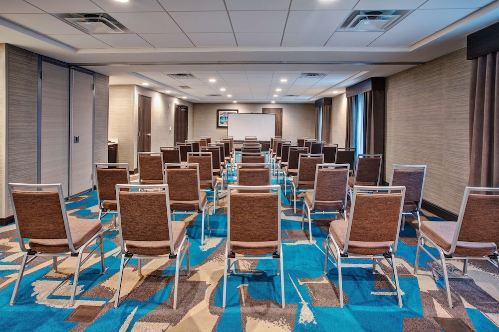 Hampton Inn Union City - photo 24