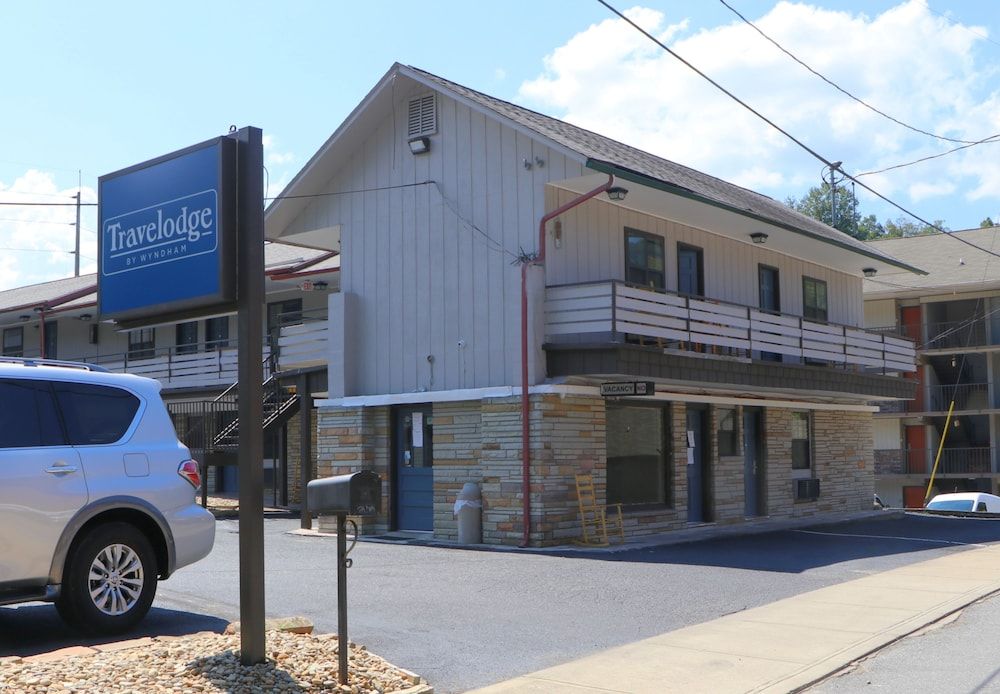 Travelodge By Wyndham Gatlinburg - featured photo