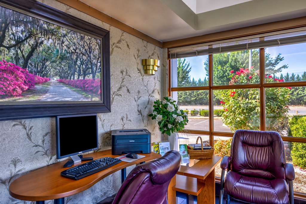 Americas Best Value Inn Phoenix Medford - photo 18