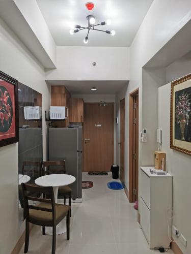 Mall of Asia shore 3 tower 2 condotel — 4-Star Luxury Hotel in Manila, Philippines