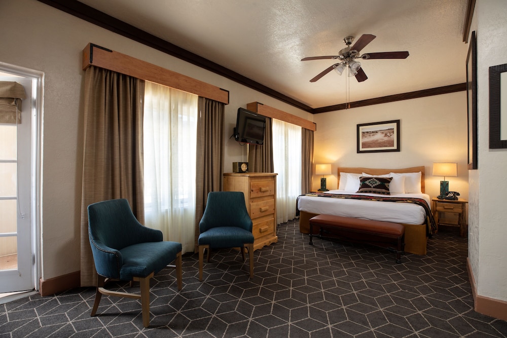 Hotel El Rancho - photo 34