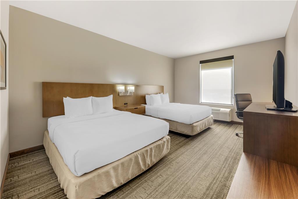 Best Western Green Oaks Inn & Suites - photo 3