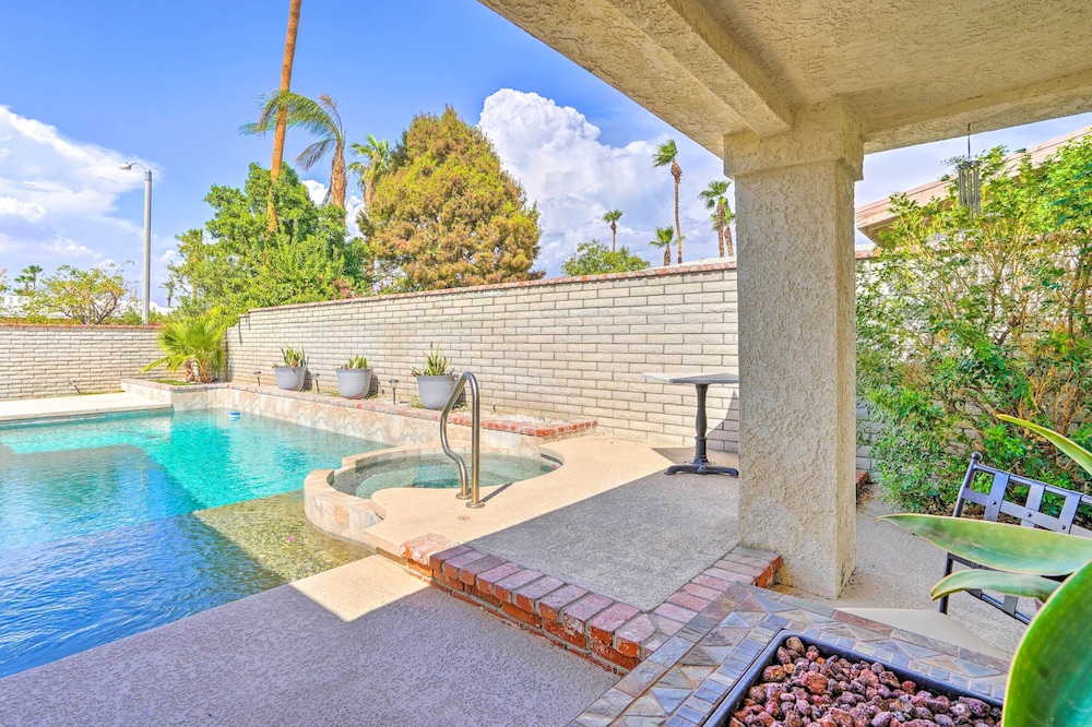 Sun dappled Palm Desert Retreat w Pool & Spa - photo 16