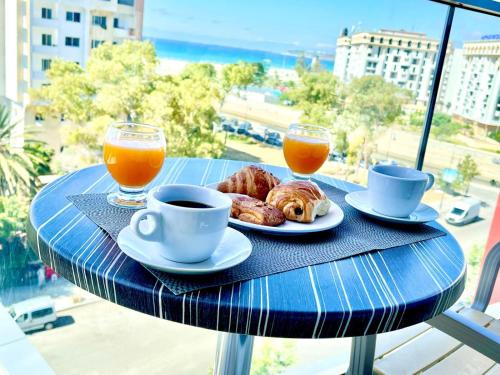 Modern elegance with Sea Views in Central Tangier Steps to Beach train and attractions — 4-Star Luxury Hotel in Tangier, Morocco