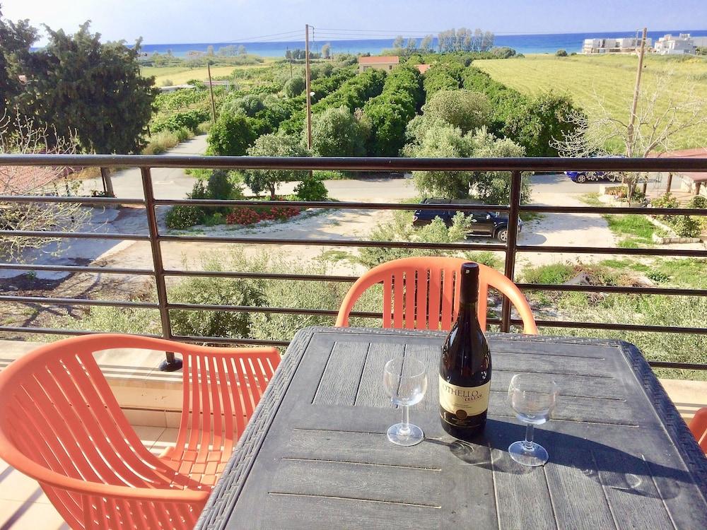 Stunning 2 bed Apartment in Poli Crysochous