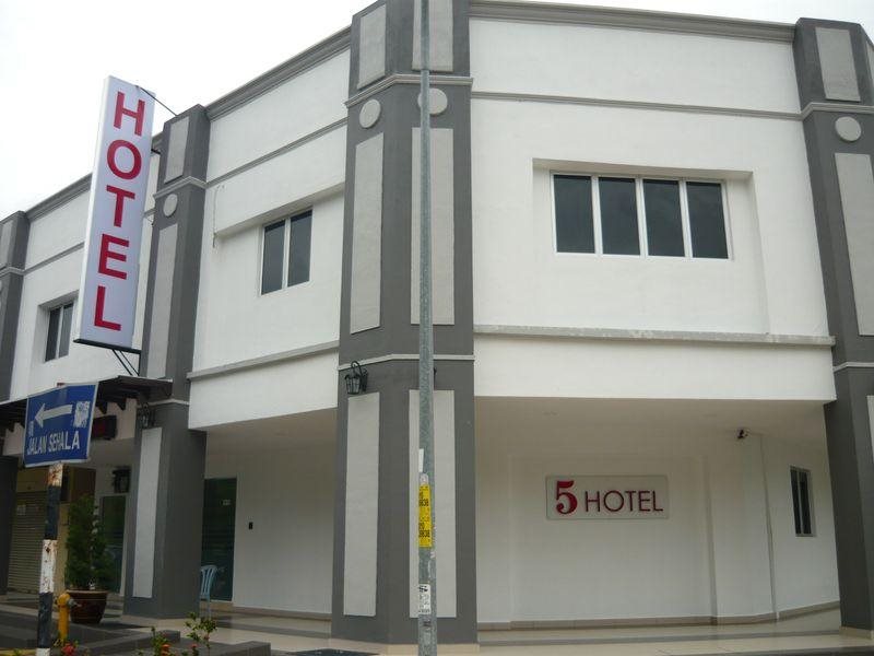 Five Hotel - last minute hotel in Seremban