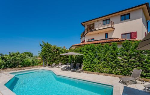 Beautiful Apartment In Pula — 4-Star Luxury Hotel in Pula, Croatia