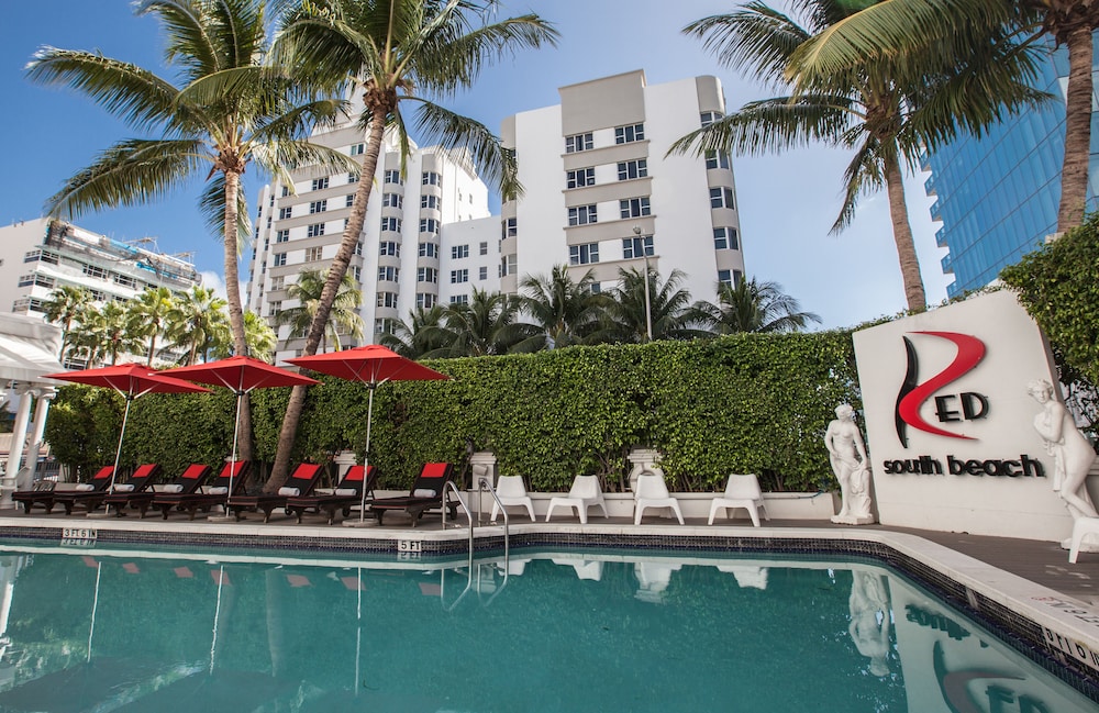 Red South Beach Hotel - photo 28