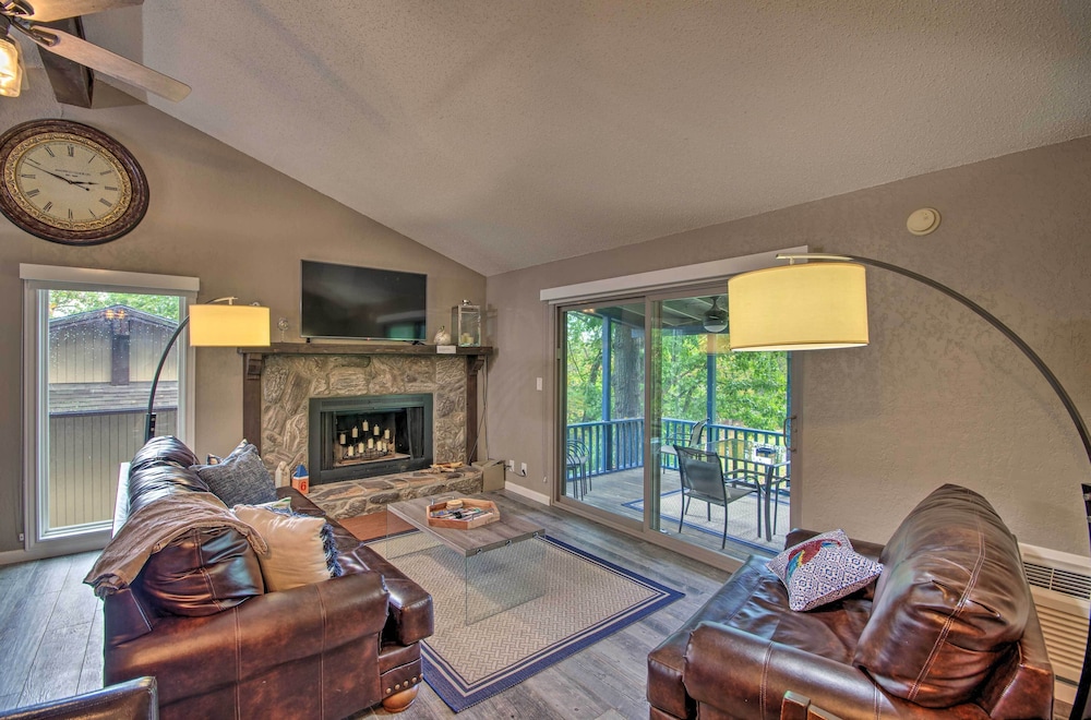 Deck Fire Pit: Margaritaville Resort Home - photo 3