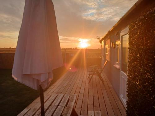 The Sunset with Lazy Spa - last minute hotel in Unknown City