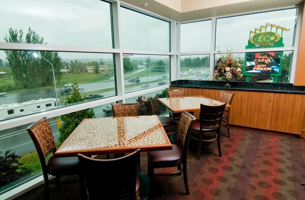 Emerald Queen Hotel & Casino Fife - photo 35