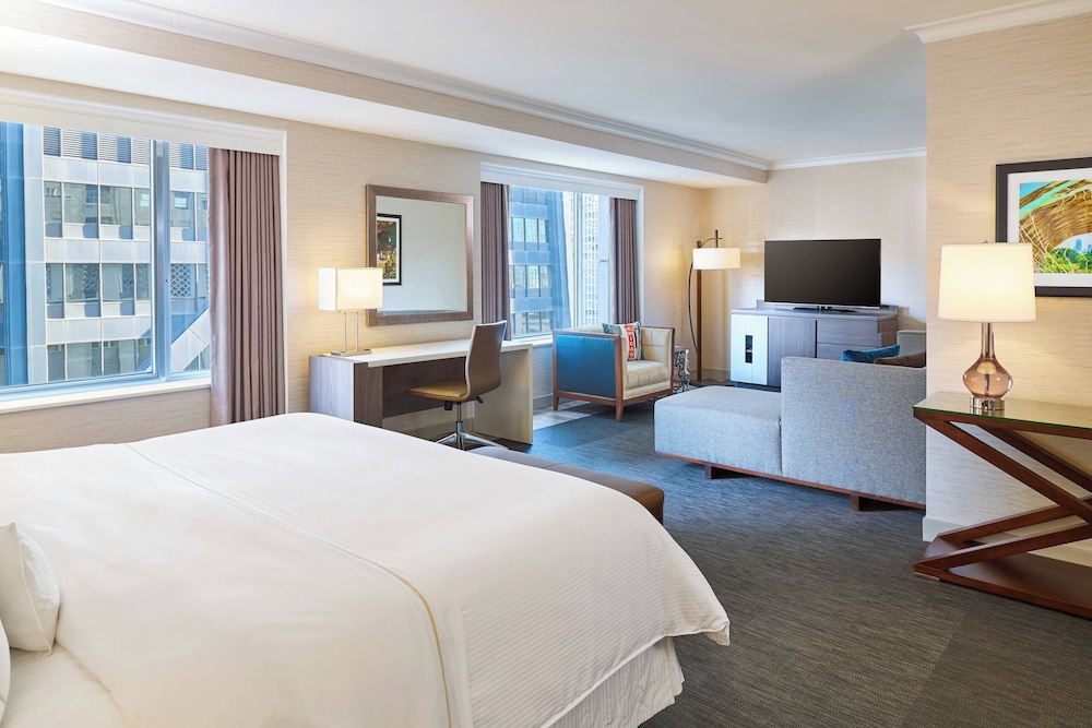 The Westin Michigan Avenue Chicago - photo 32