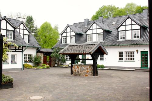 Altenbrücker Mühle - carbon neutral hotel in Overath