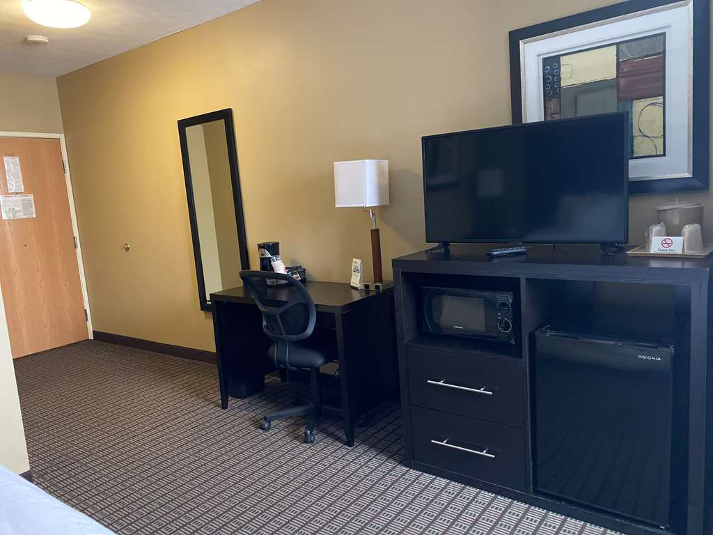 SureStay Plus by Best Western Jonestown Lebanon Valley - photo 11