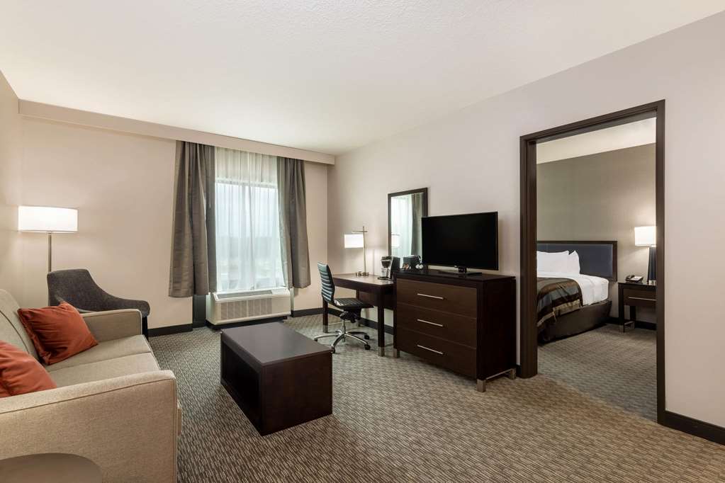 Wingate by Wyndham Angola - photo 21