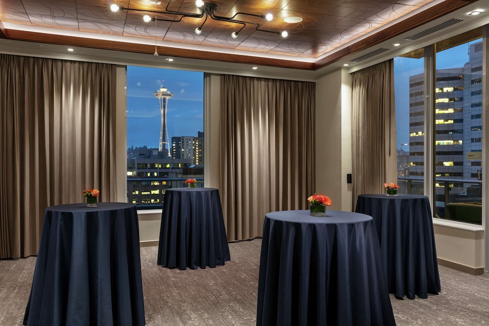 The Sound Hotel Seattle Belltown Tapestry Collection by Hilton - photo 40
