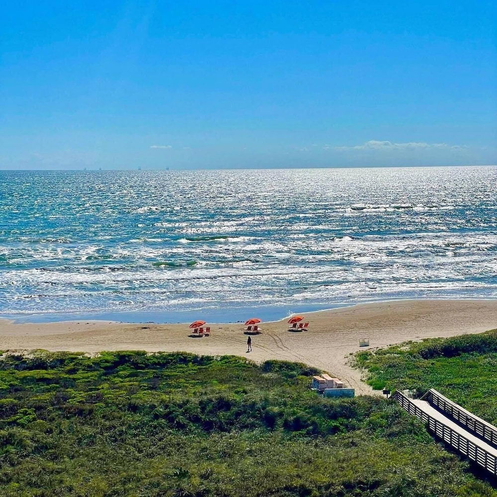 Holiday Inn Resort South Padre Island Beach Front by IHG - photo 21