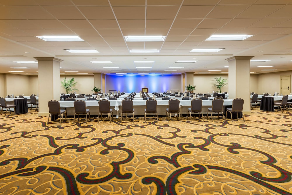 Hilton Indianapolis Hotel & Suites - photo 61