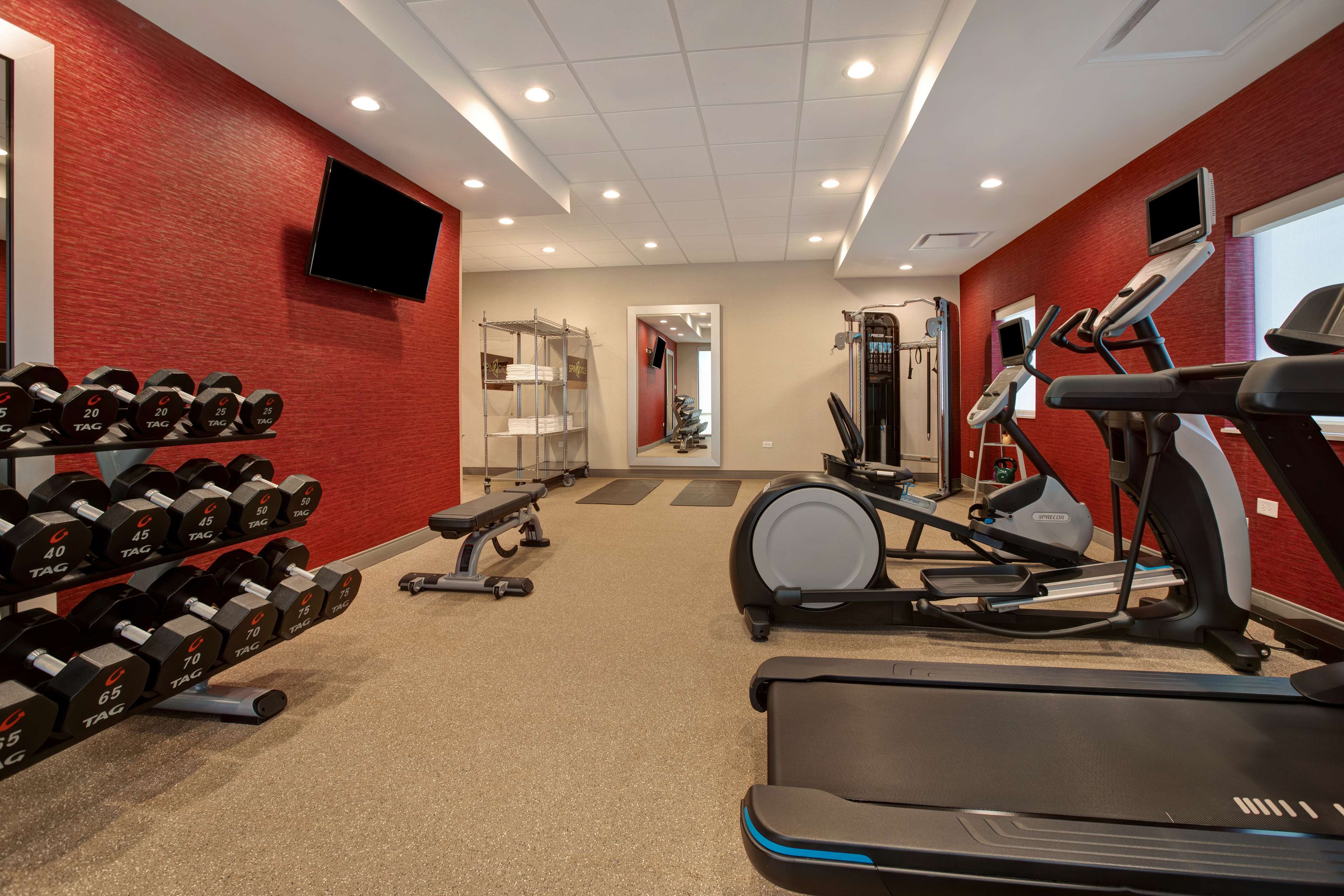 Home2 Suites by Hilton Loves Park Rockford - photo 17
