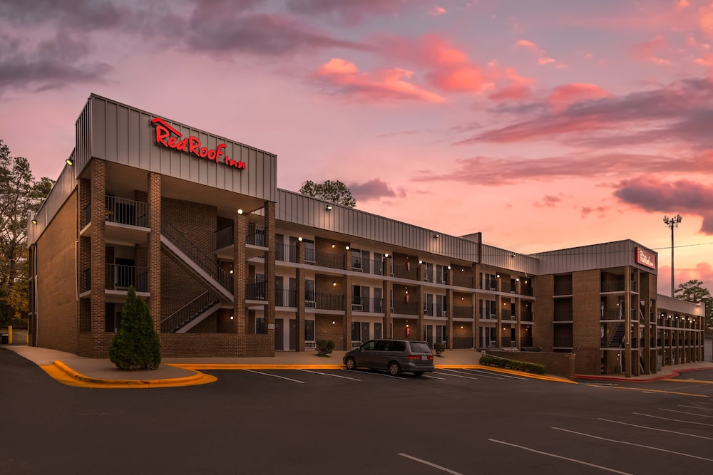 Red Roof Inn Raleigh Northeast Downtown - photo 43