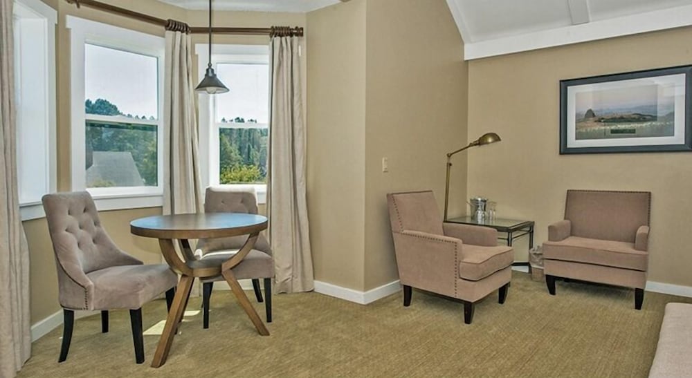 MacCallum House Inn - photo 3