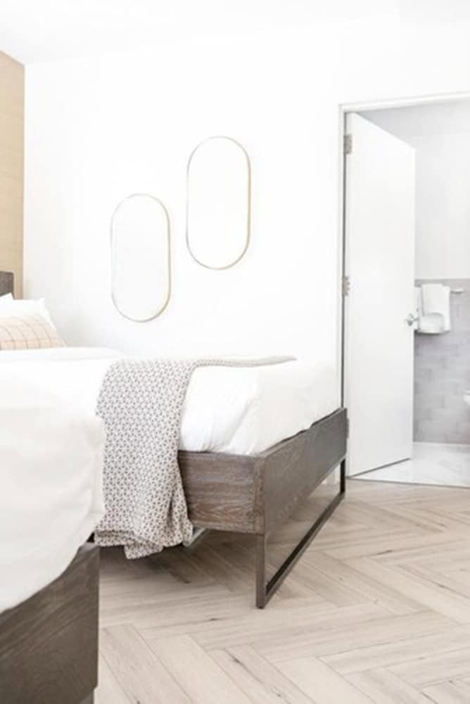 Luxuri Suites - photo 53