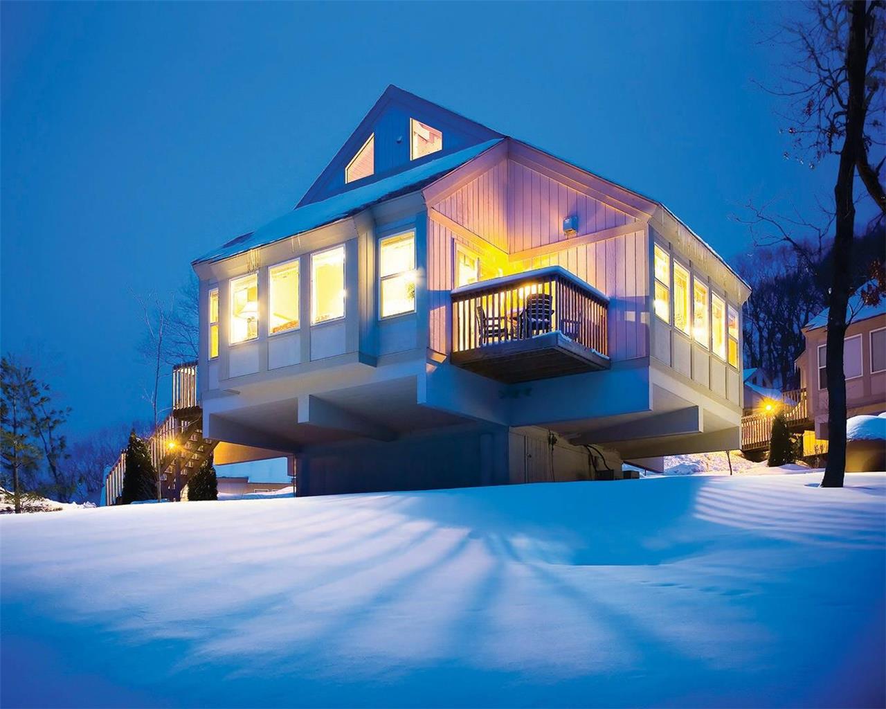 Bluegreen Vacations Christmas Mountain Village an Ascend Collection Resort in Wisconsin Dells, United States