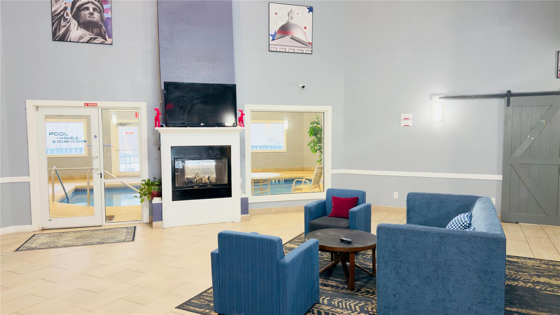 Econo Lodge - last minute hotel in Lake Mills