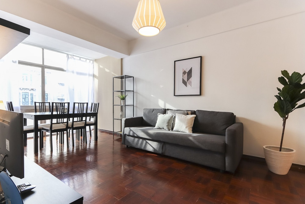 Saldanha Residence by Homing — 4-Star Luxury Hotel in Lisbon, Portugal