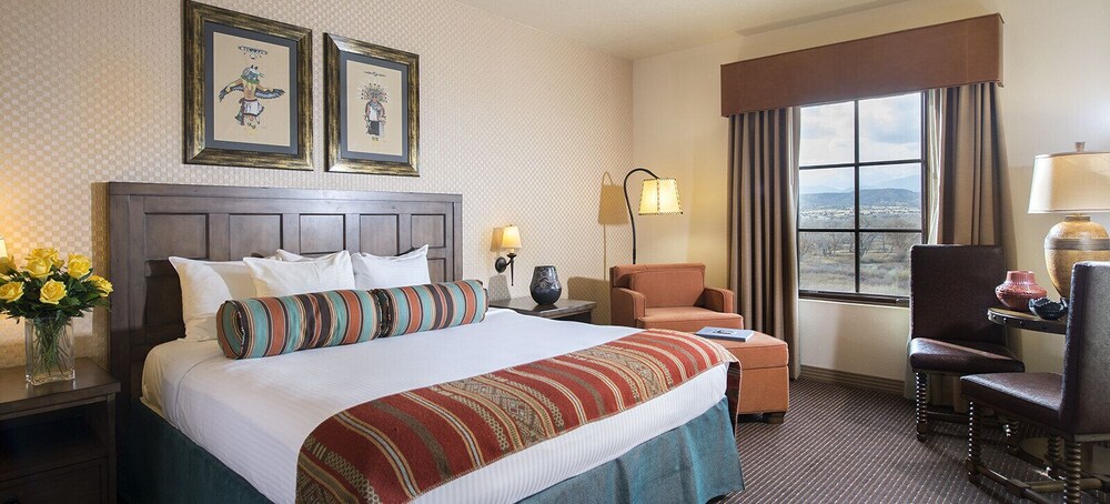 Santa Claran Hotel Casino - photo 3