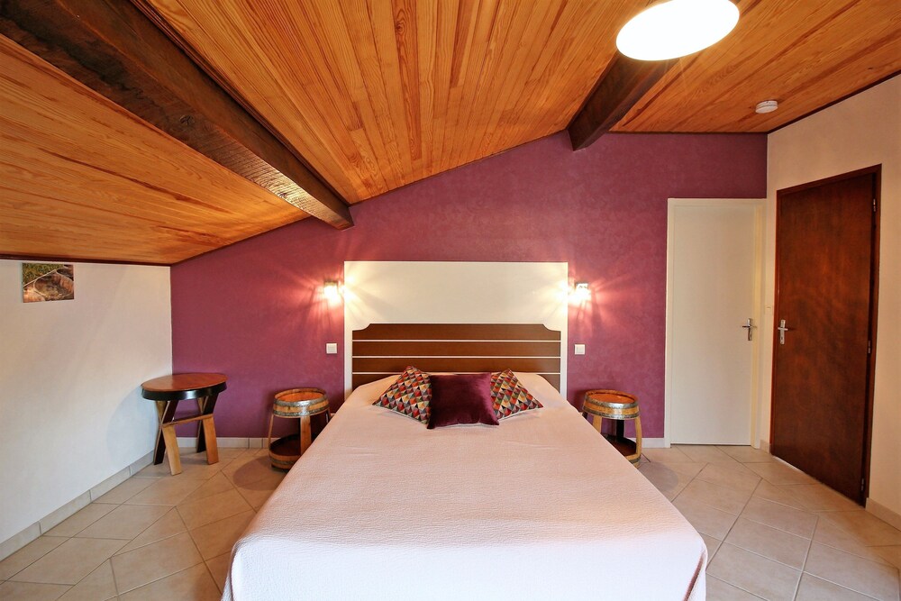 La Halte de Segondignac in Lesparre-Medoc, France