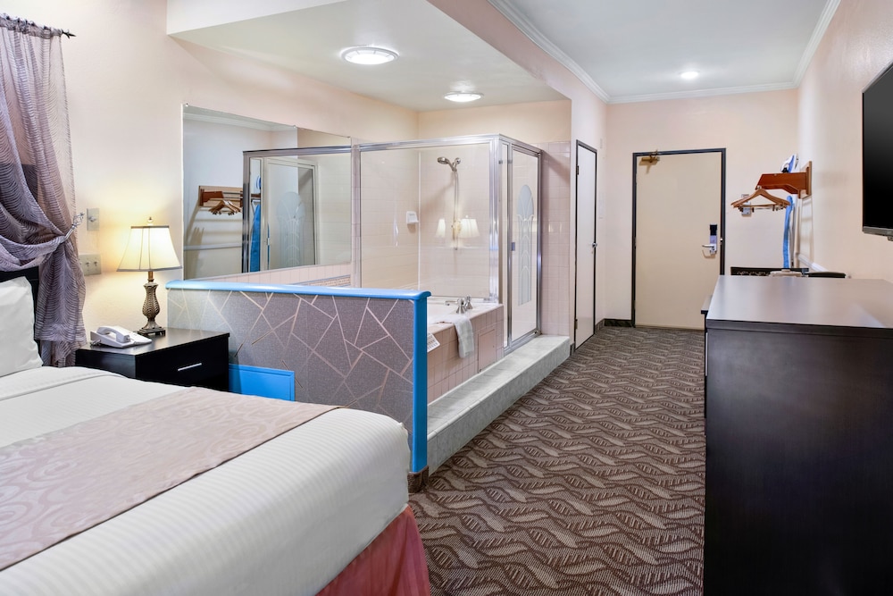Glendale Hotel - photo 8