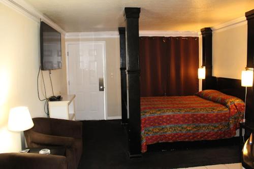 BlissPoint Inn FKA Motel 6t7 in Indianapolis, United States