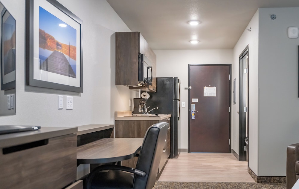 My Place Hotel Mitchell SD - photo 15