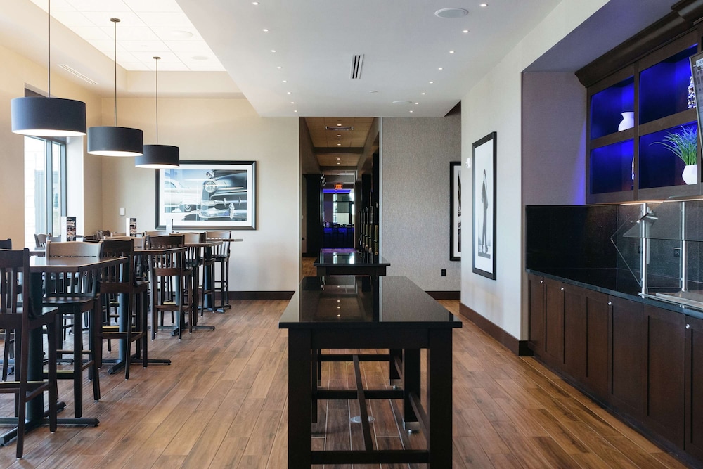 Hilton Garden Inn Madison Sun Prairie - photo 66