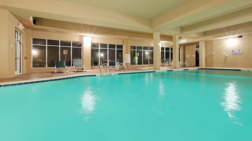 Holiday Inn Garland by IHG - photo 34