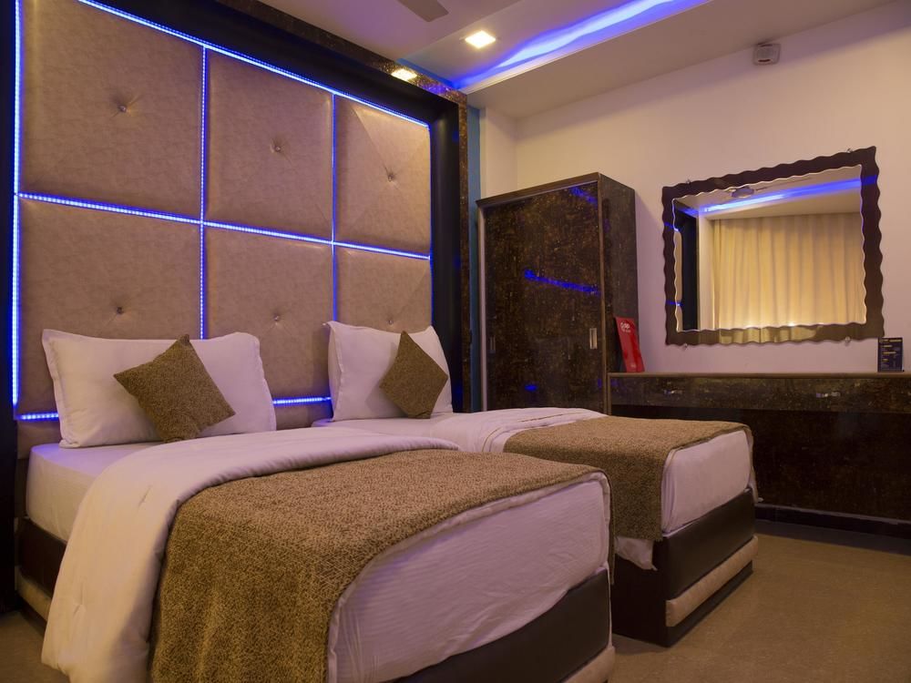 OYO Premium Devka Beach Garden 2 in Daman, India