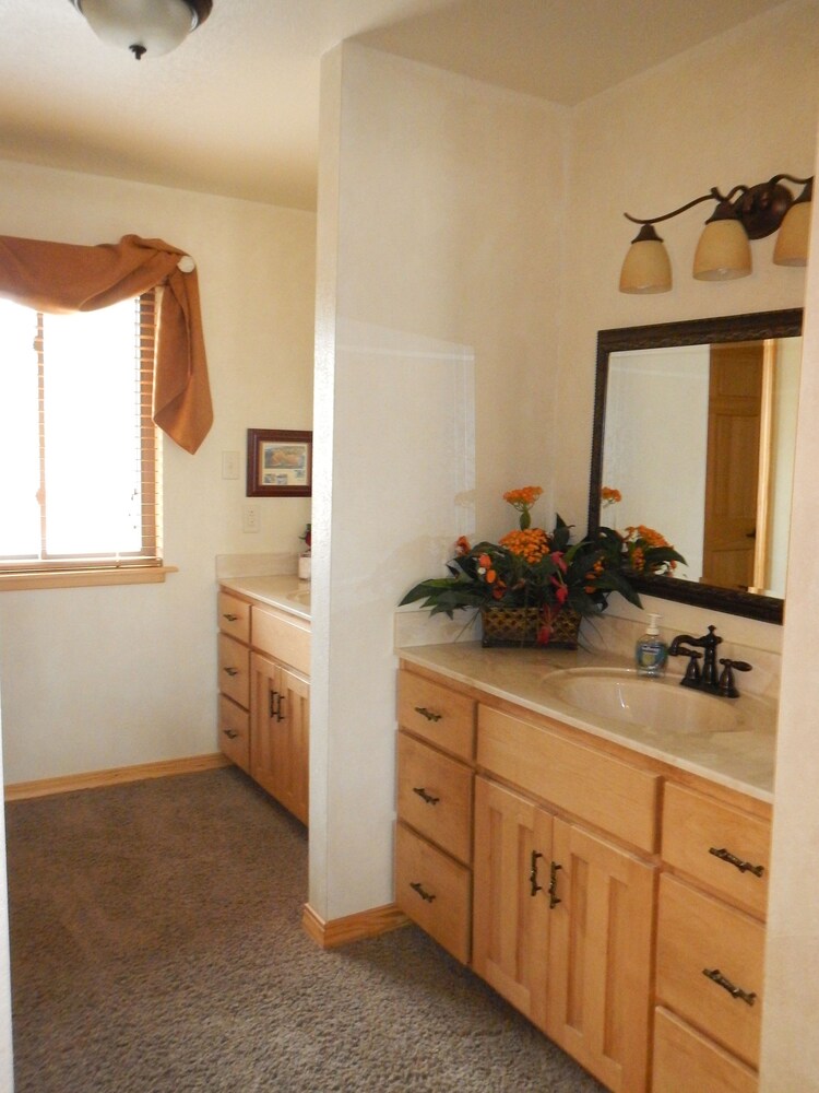Mountain Harbor Resort and Spa - photo 66