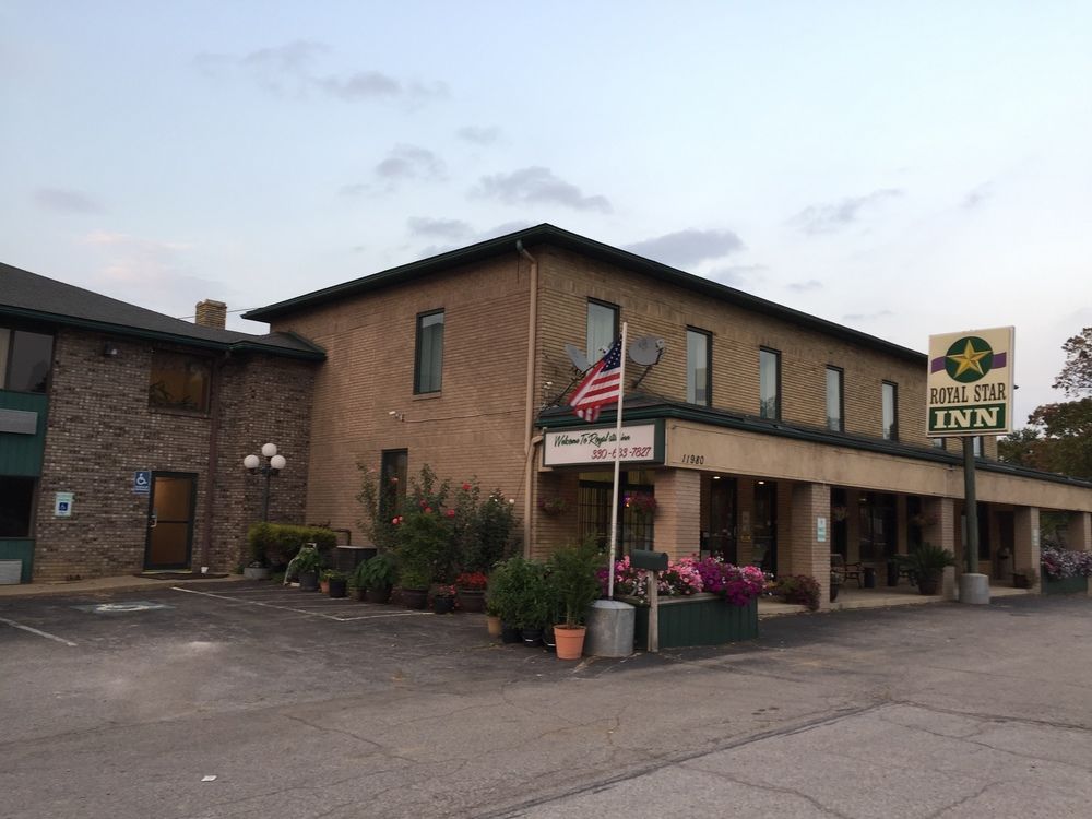 Royal Star Inn - photo 16
