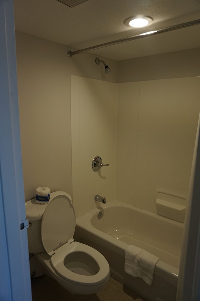 The Smart Stay Inn - photo 27