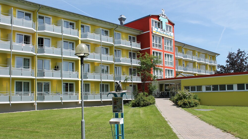 Hotel FrechDachs - last minute hotel in Bad Fussing