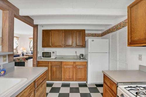 1106 Park Avenue - photo 11