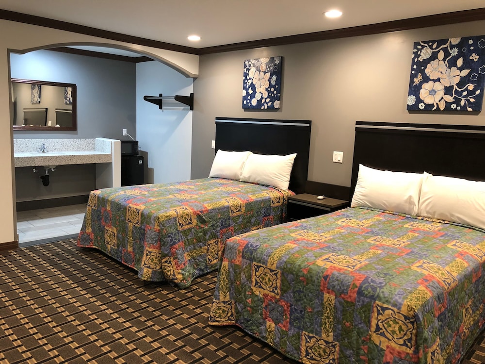 Starlight Inn South El Monte - photo 12