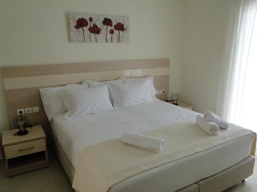 Chrysanthe's No2 — 4-Star Luxury Hotel in Poros, Greece