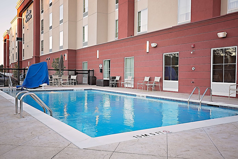 Hampton Inn & Suites Jacksonville - photo 39