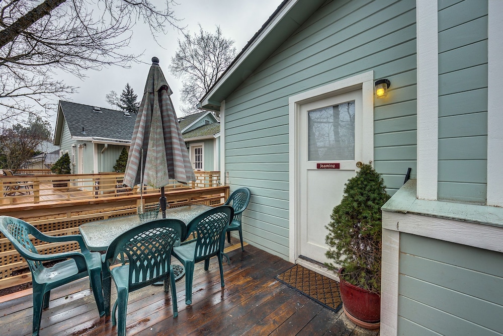 Carlisle Garden Suites - photo 41